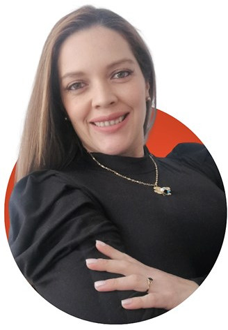 Paula Arias