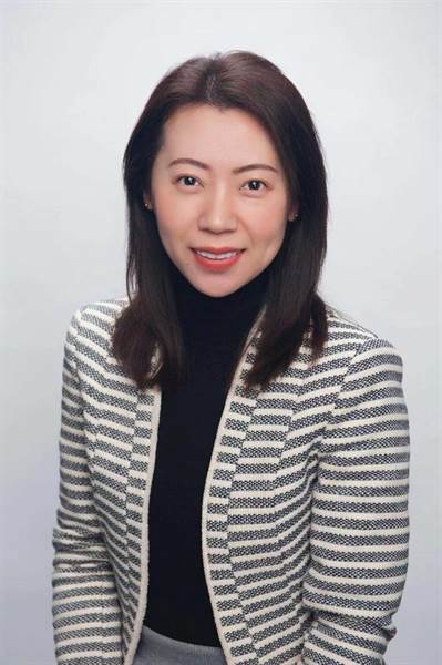 Kerri Wang