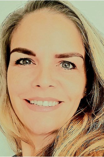 Jacqueline Smith-Reyneke