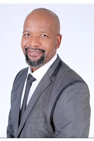 Zweli Zikalala