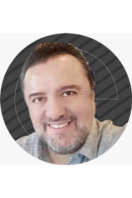 Enrique Cantú Garza