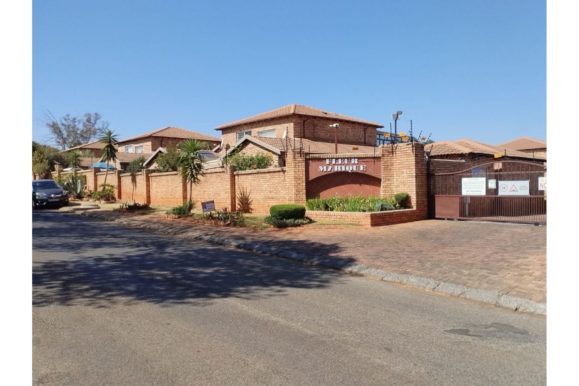 Roodepoort Allens Nek, Gauteng