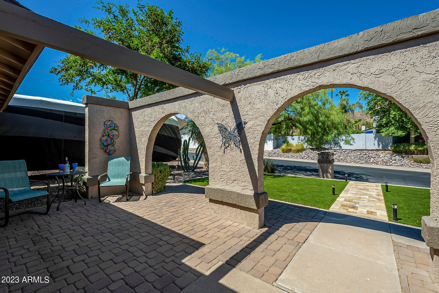 10613 N 23RD Street Phoenix, AZ 85028