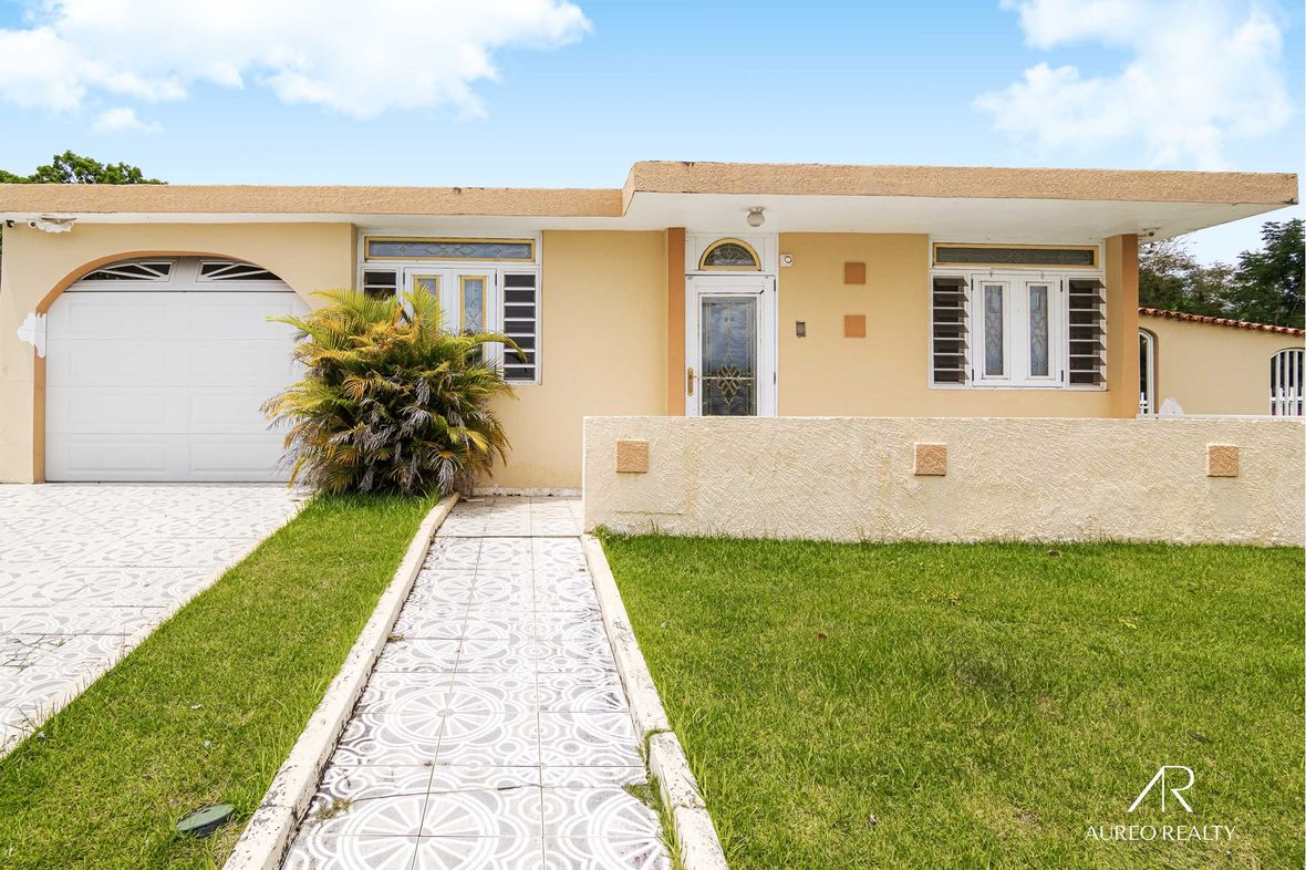 Villa Carolina, Puerto Rico