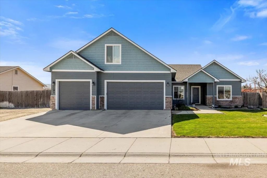 1191, Homestead Dr