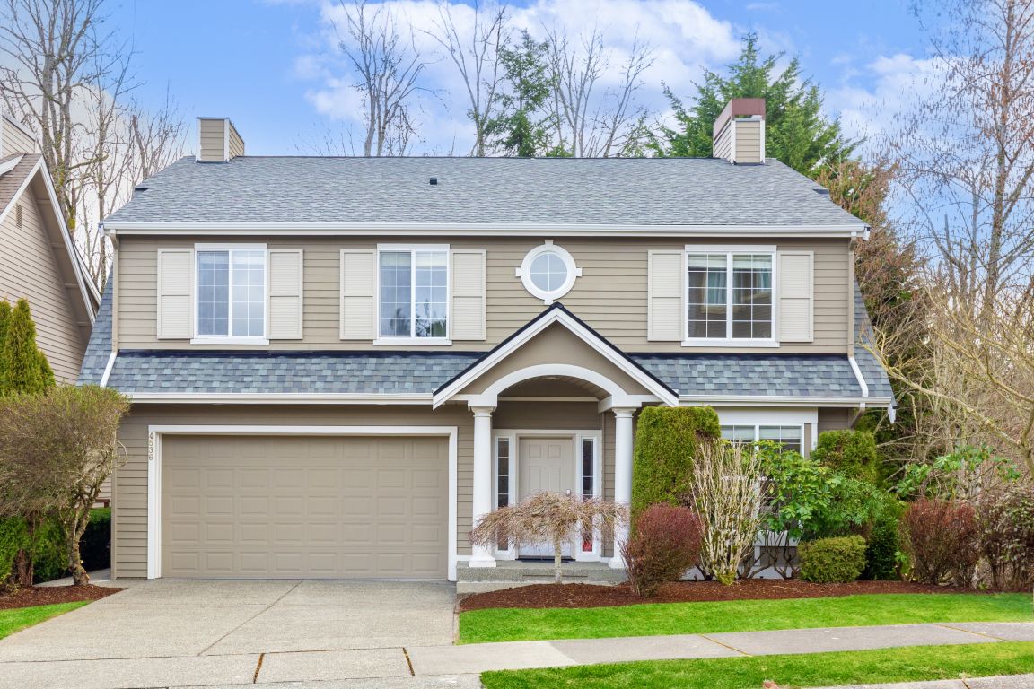Bellevue Single family House