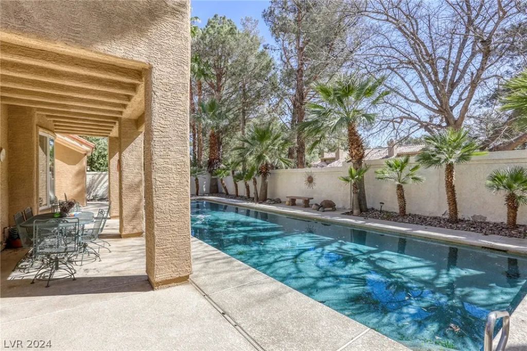 8241, Turtle Creek Cir