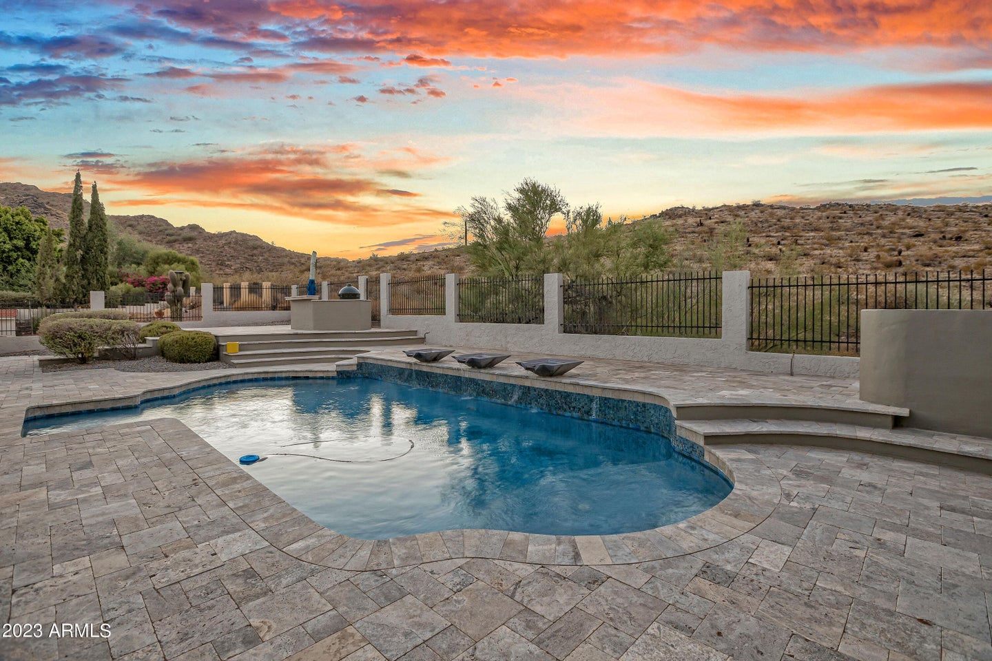 2348 E CHERYL Drive Phoenix, AZ 85028