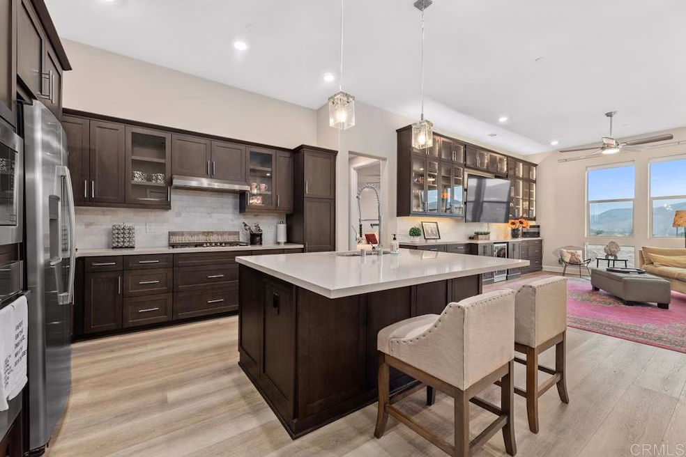 16750 Coyote Bush Dr Unit 107, San Diego, CA