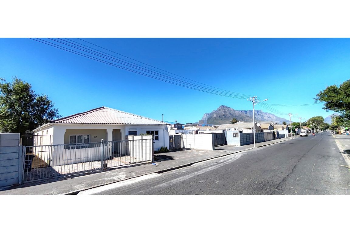 172 Coronation, Cape Town Maitland, Western Cape
