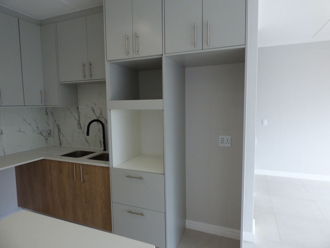 1 Searsia Street, Blouberg Sandown, Western Cape