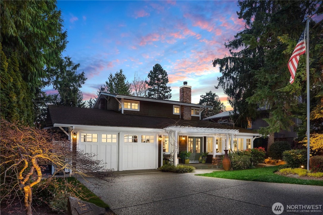 10029 NE 22nd St, Bellevue, WA