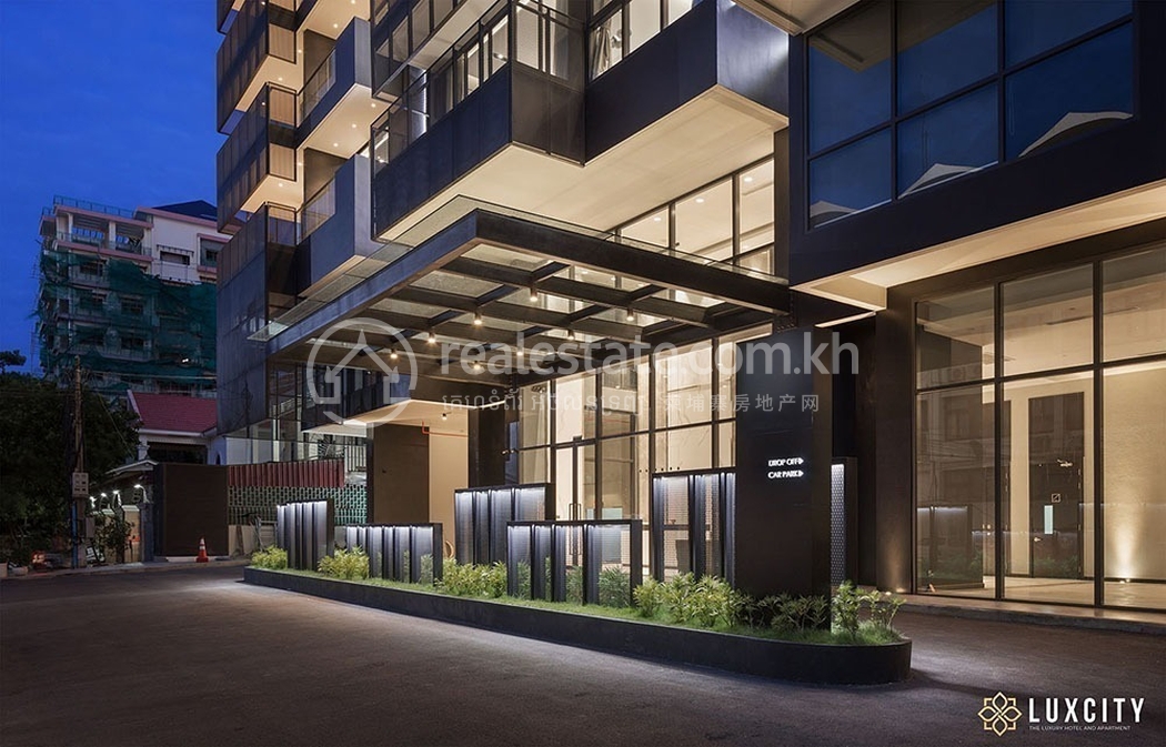 Luxcity Hotel & Apartment