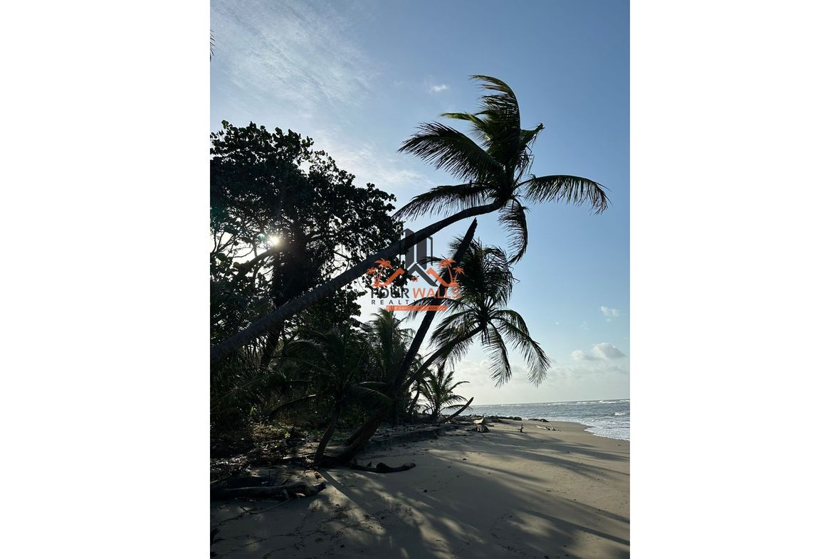 Sabanitas, Panama