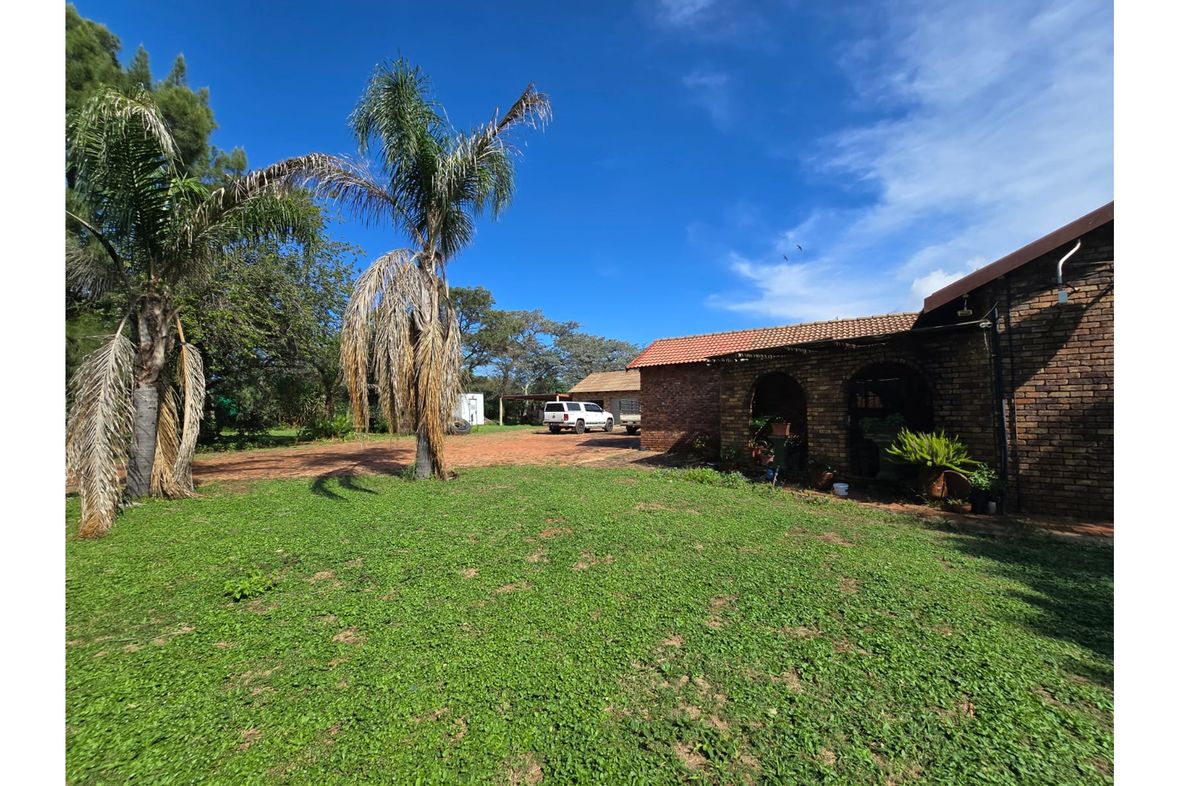 Boekenhoutskloof AH, South Africa