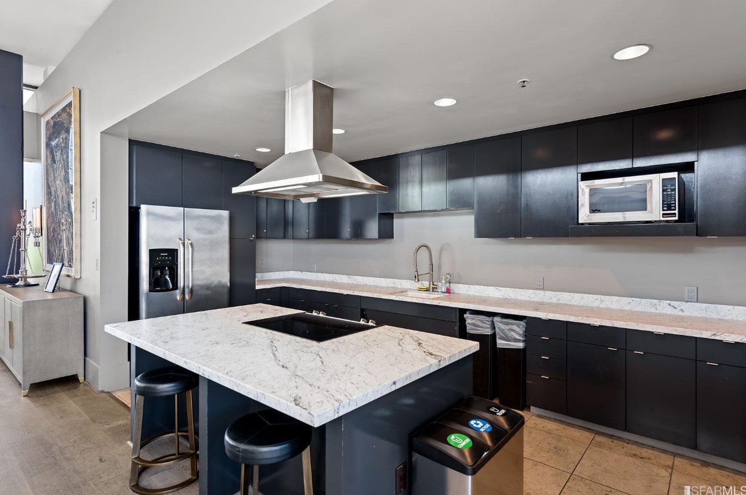 250 King St #872 San Francisco, CA 94107
