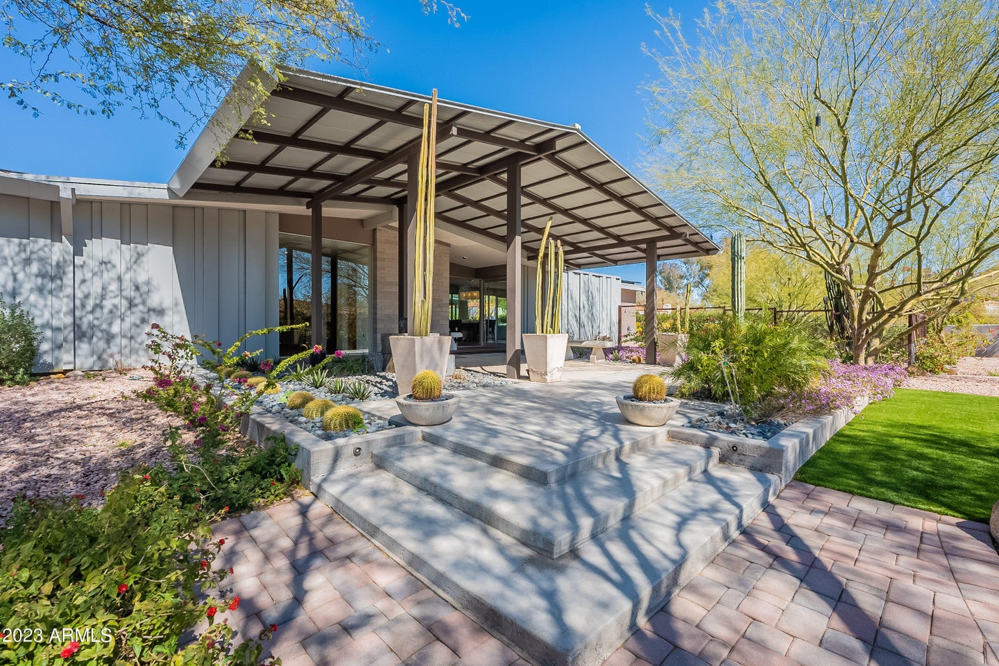 3648 E Denton Lane Paradise Valley, AZ 85253