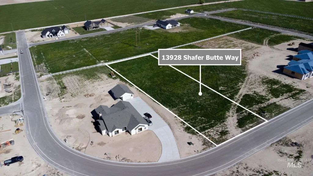 13928, Shafer Butte Way