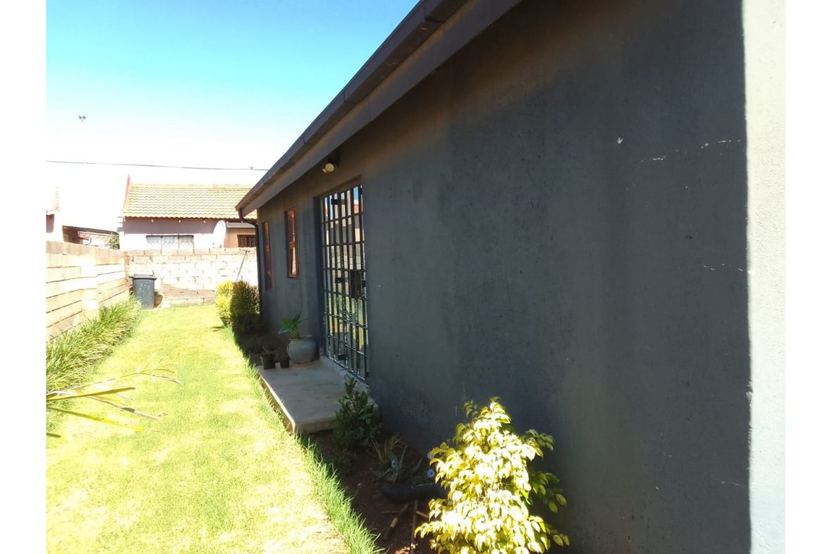 Dobsonville Ext 3, South Africa