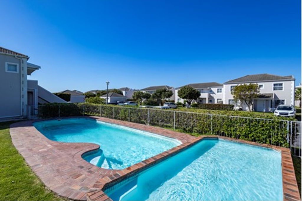 19 HAMLET WAY PINELANDS, Cape Town Pinelands, Western Cape