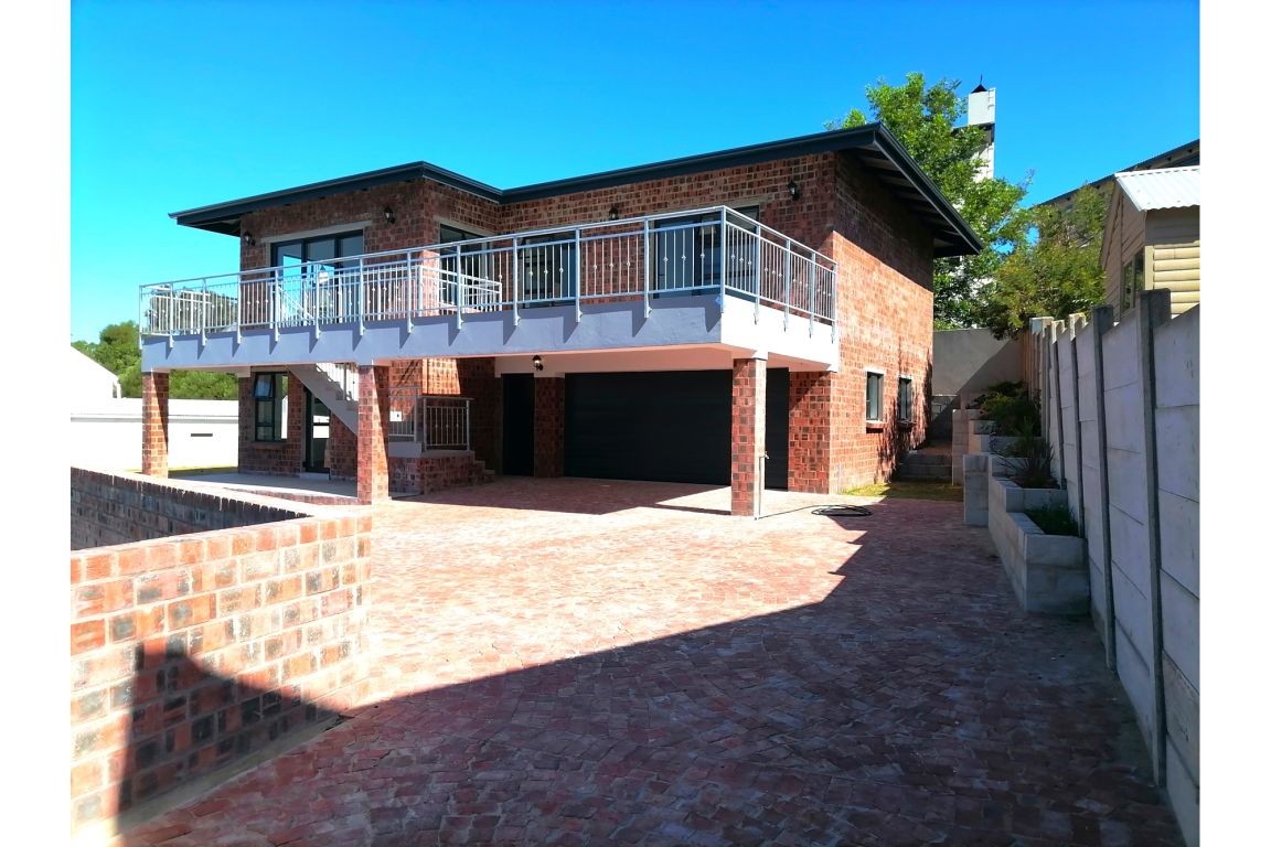 16A Nerina Crescent, Stilbaai Stilbaai Wes, Western Cape
