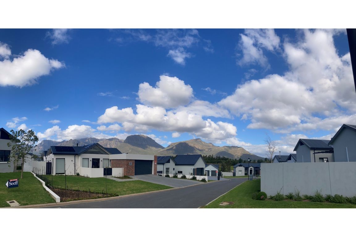 5 Brumby avenue, Paarl Paarl South, Western Cape