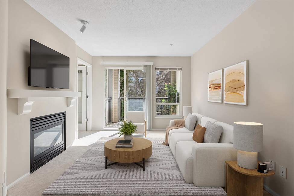 1100 E 29th Street 262