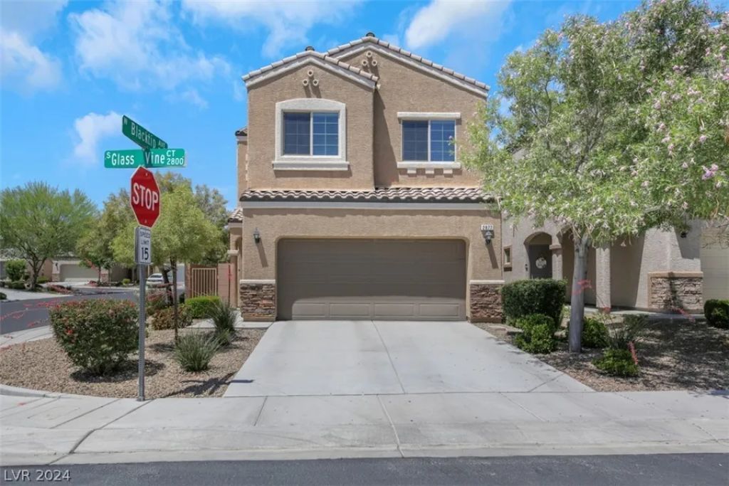 2877, Glass Vine Ct