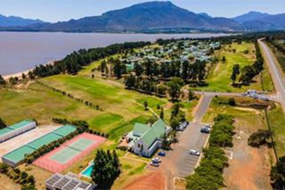 Theewaterskloof Country Estate, South Africa