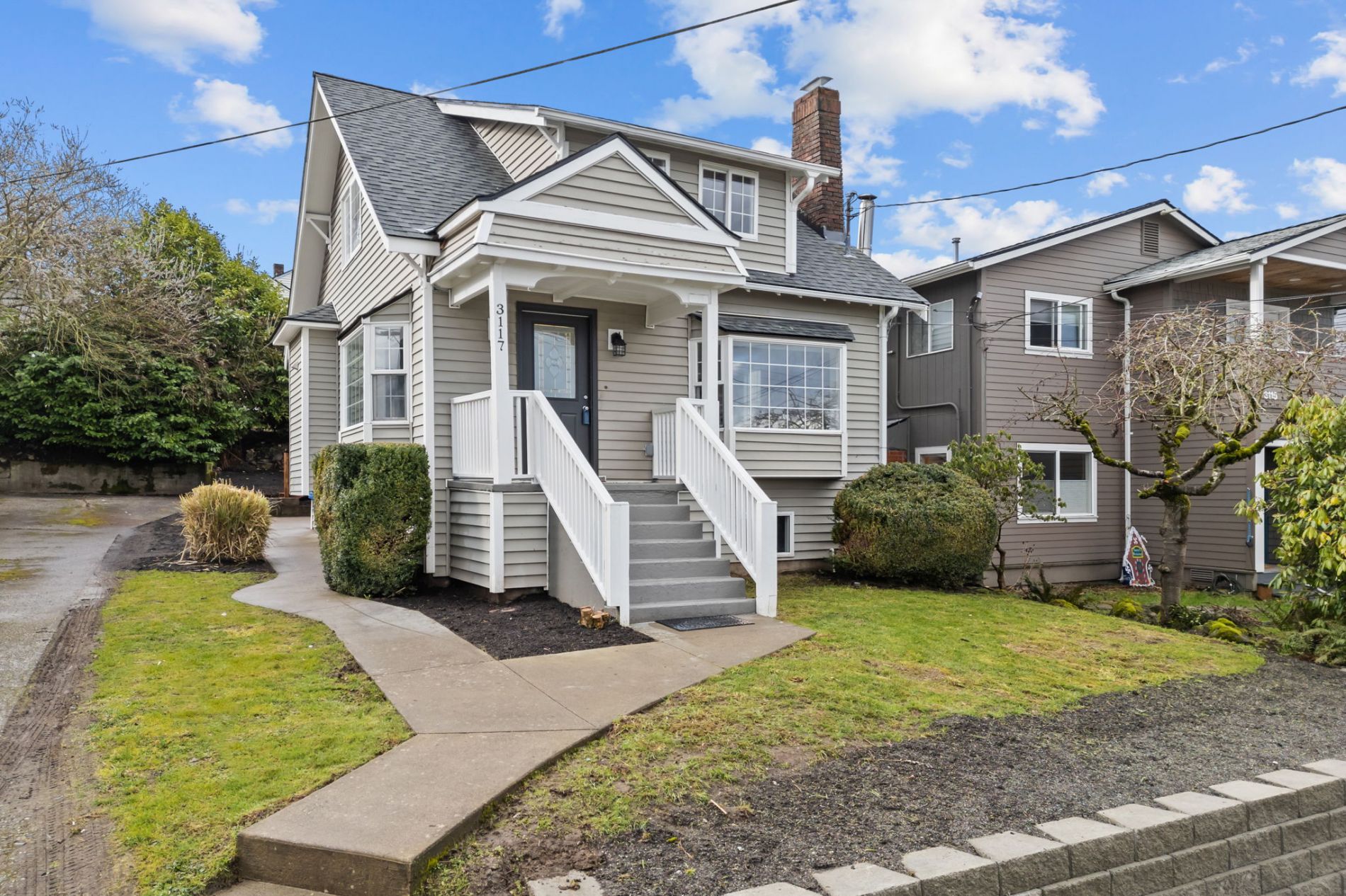 Seattle Charm, Style, and Convenience!