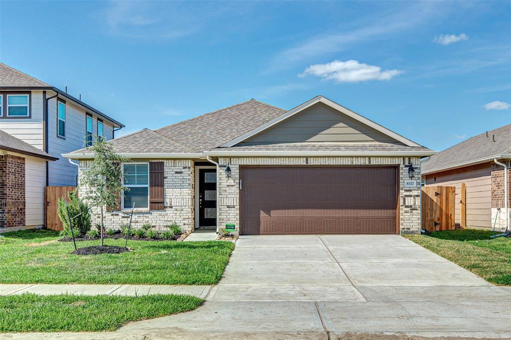 1027 Cloverdale Drive, Rosharon, Texas 77583