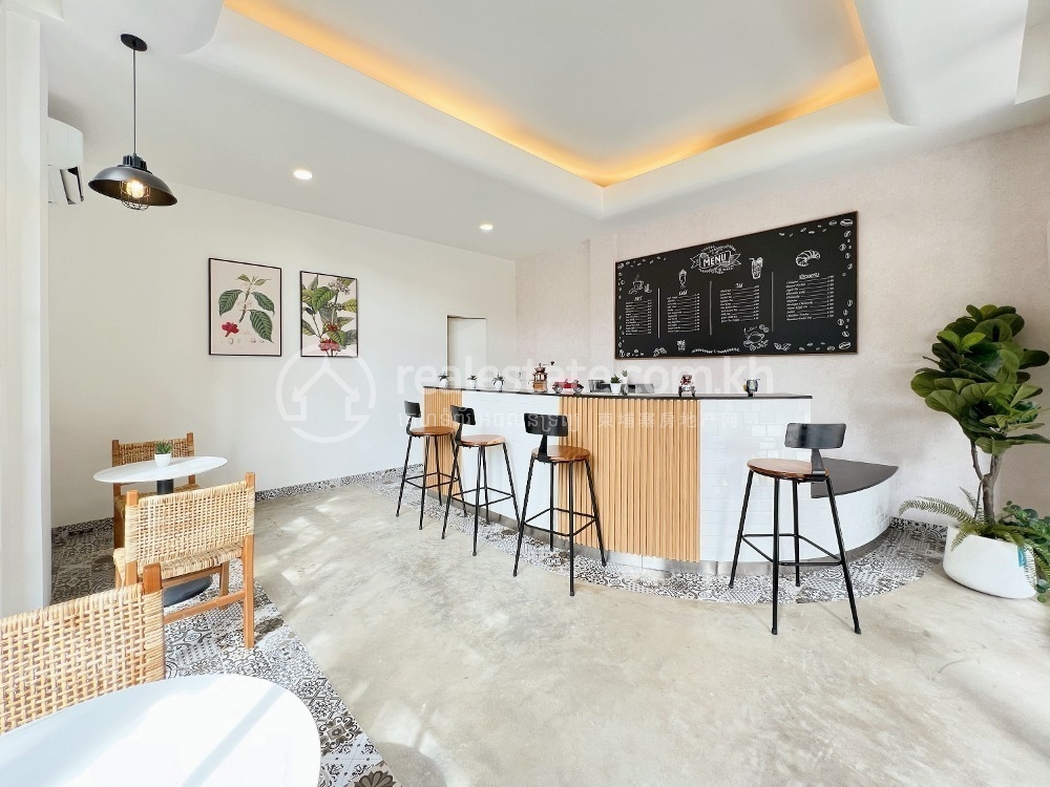 4 Bed, 5 Bath Shophouse for Sale in La Maison Plaza