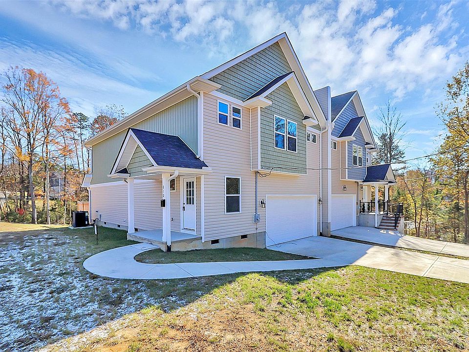 208 & 212 Pawley Dr, Charlotte, NC 28214