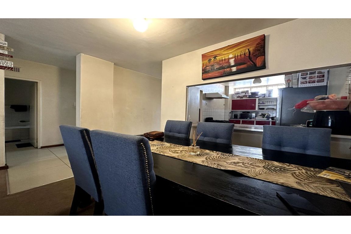 47 Sixth Avenue, Roodepoort Florida, Gauteng