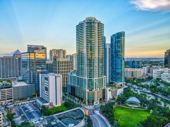 100 East Las Olas Boulevard