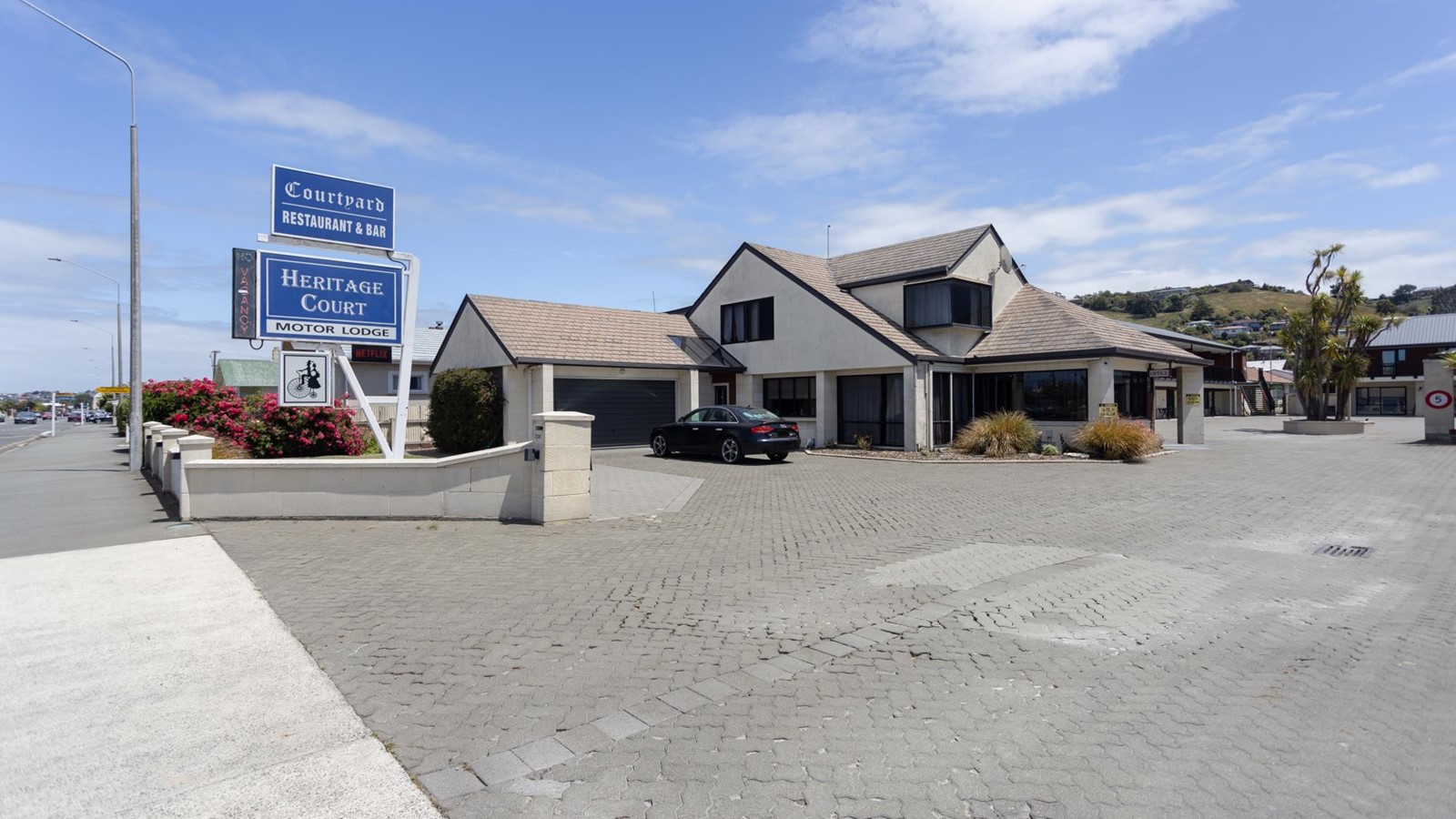 FREEHOLD MOTEL COMPLEX WITH HUGE POTENTIAL