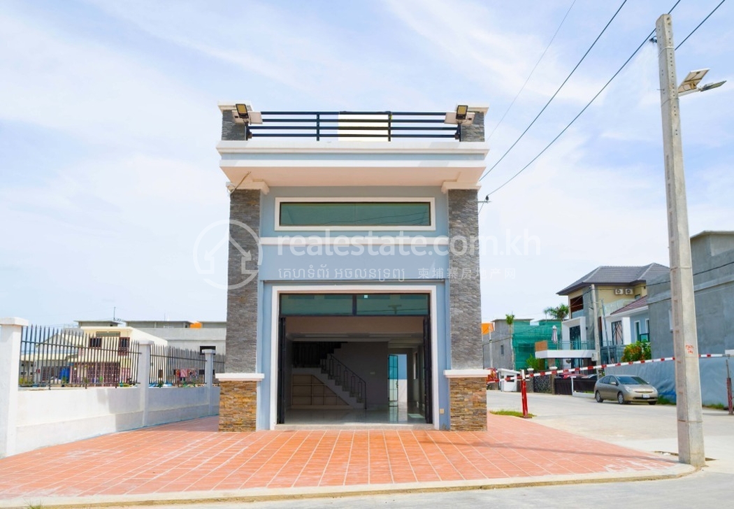 2 Bed, 3 Bath Shophouse for Sale in Borey Williams