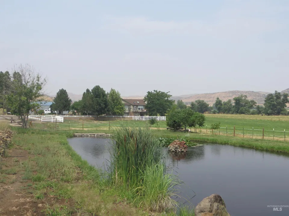 1734, Upper Mann Creek Rd