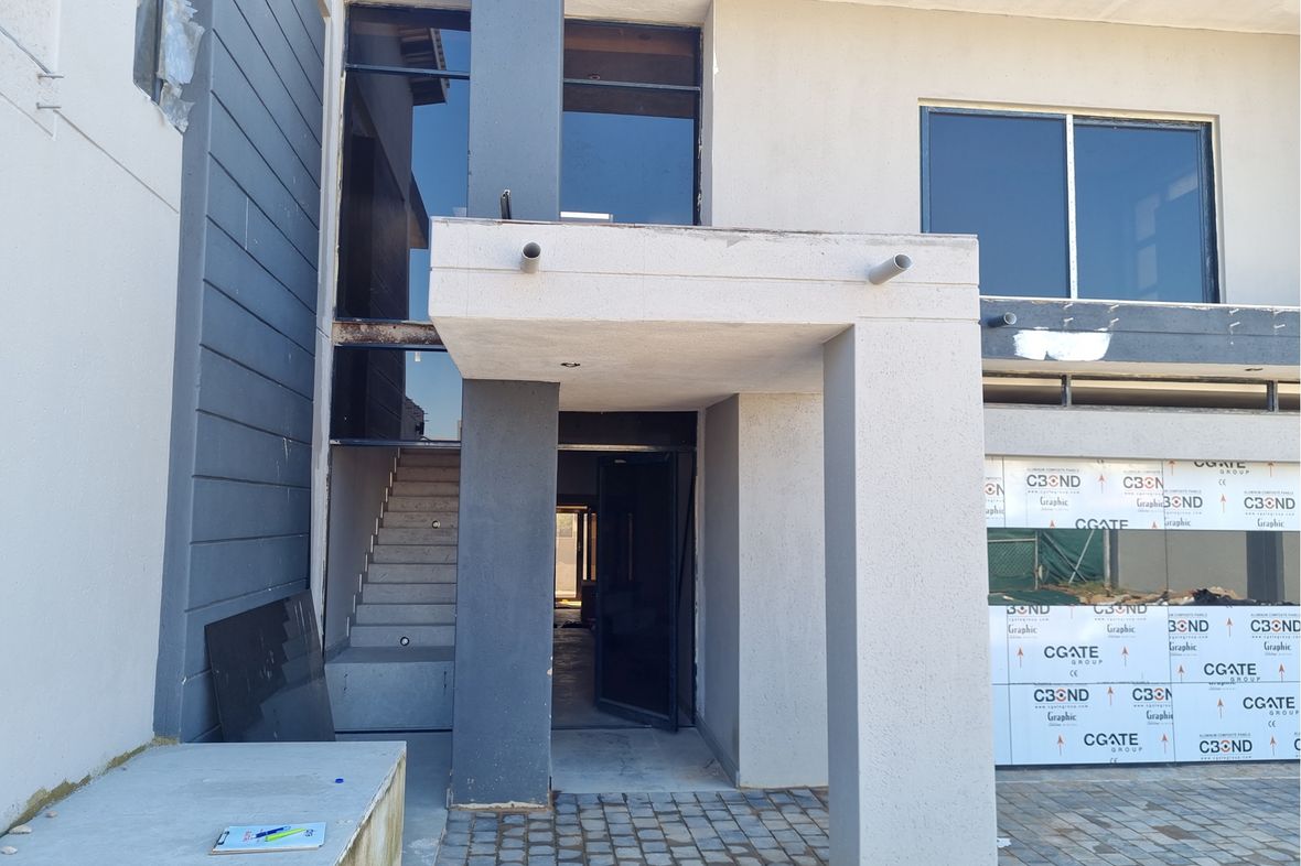 Pretoria/Six Fountains Residential Estate/Gauteng
