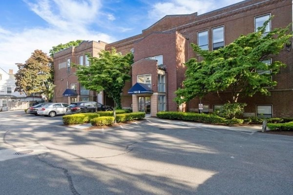 141 Savinhill Ave #C32