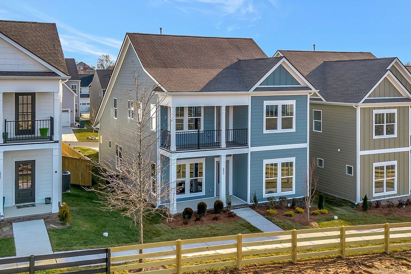 1012 Indigo Aly LOT 119