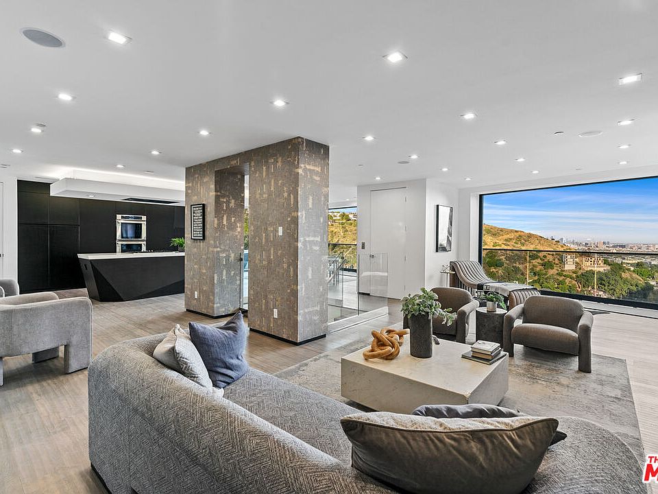 8148 Gould Ave, Los Angeles, CA 90046