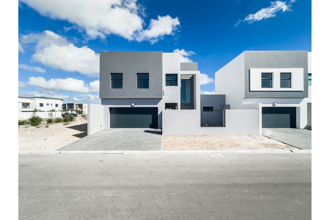 13 Carrisa, Blouberg Sandown, Western Cape