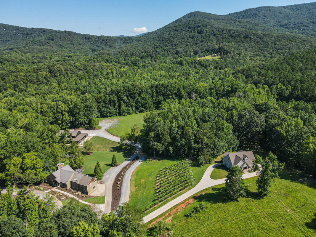 Bent Tree Lodge & Vineyard
