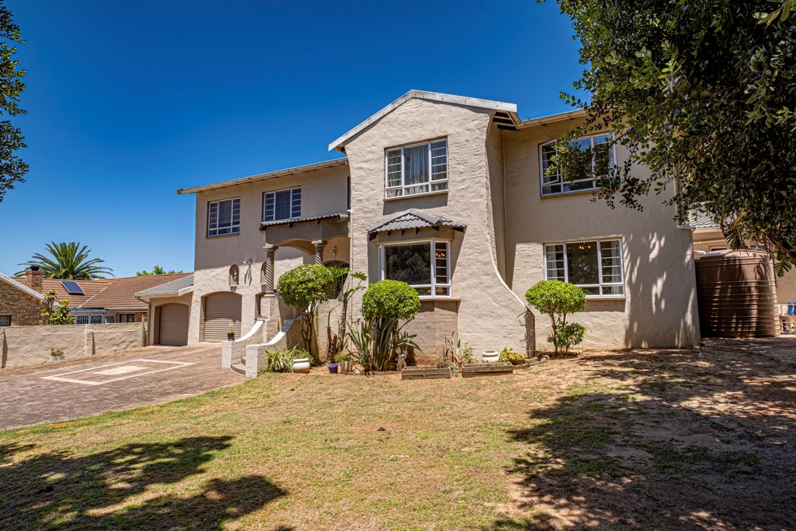 Port Elizabeth Lovemore Heights, Eastern Cape