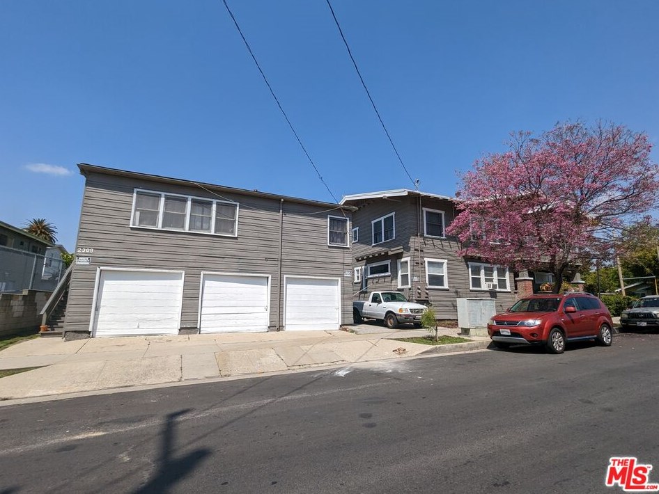 801 Waterloo St Los Angeles, CA 90026