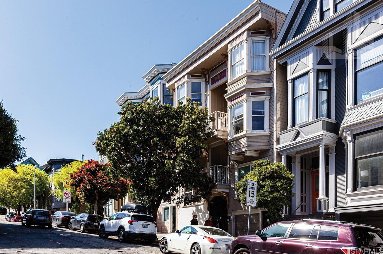 3632 24th St San Francisco, CA 94110
