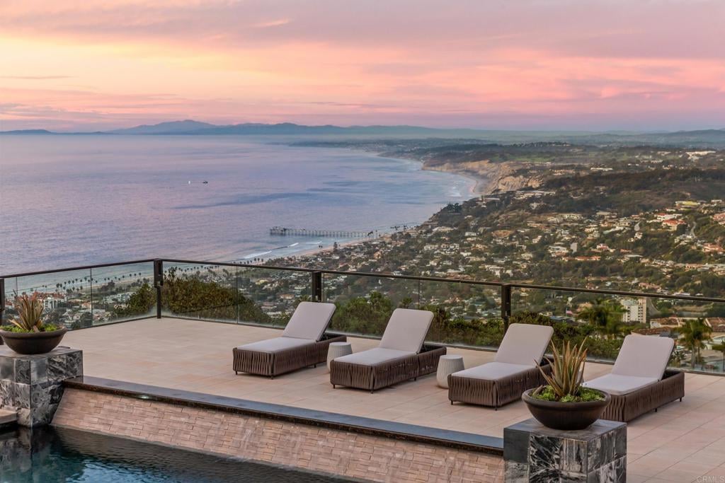 2082 Via Casa Alta, La Jolla, CA