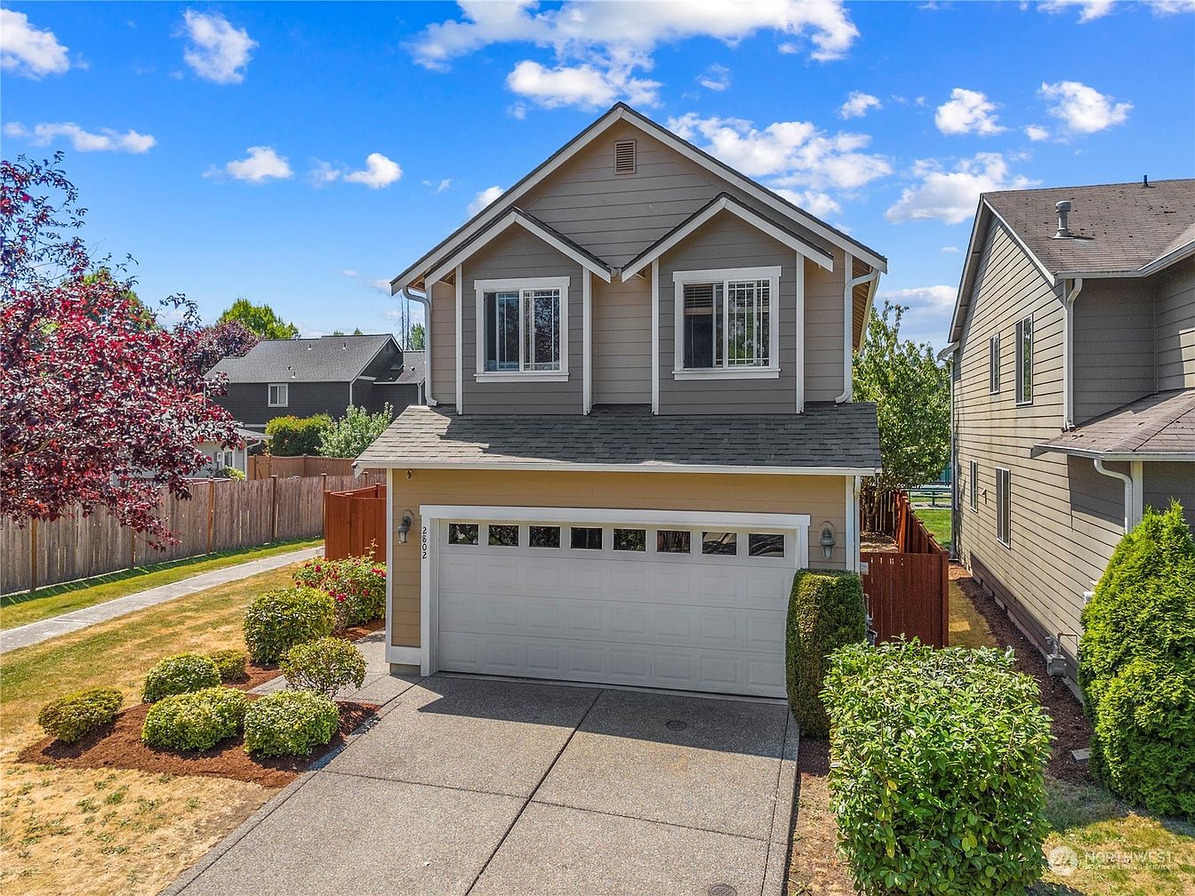 2802 19th Street Pl SW