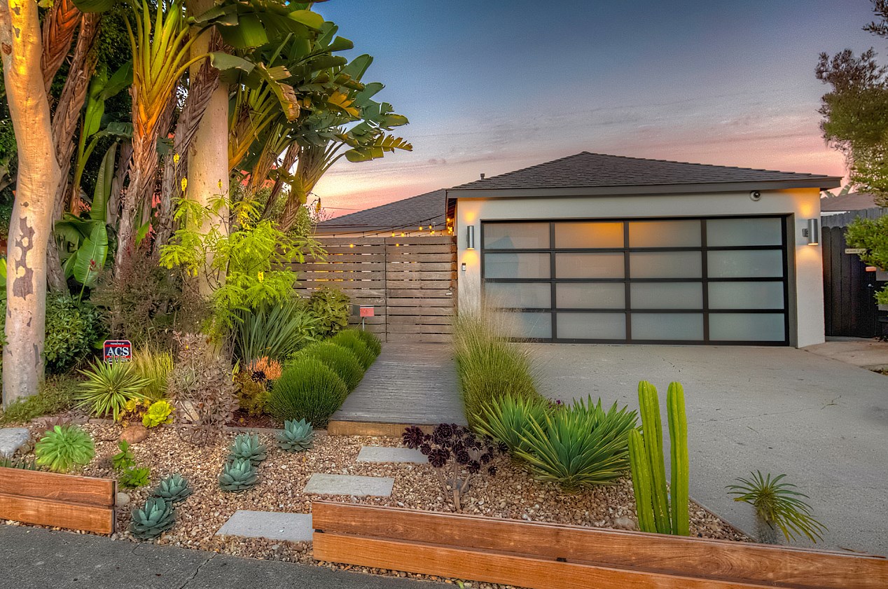 7406 Earldom Ave Playa del Rey, CA 90293